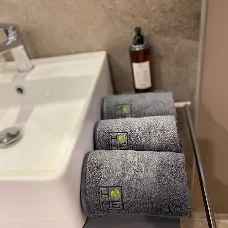 Home3 Bed * 比谢列