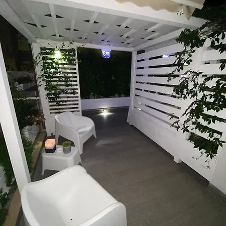 公寓 Home3 Bed 比谢列