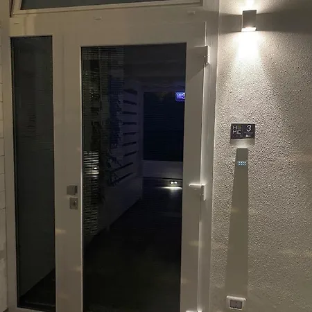 Home3 Bed * 比谢列