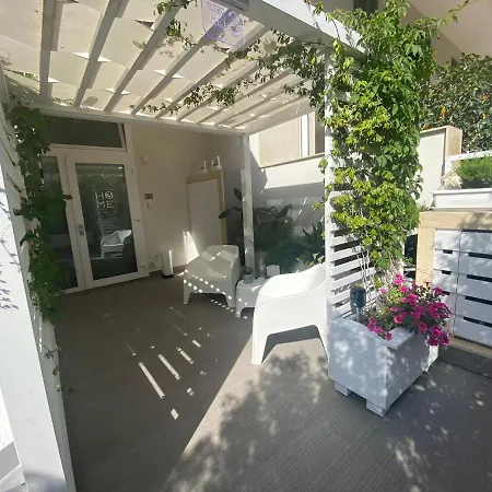 Home3 Bed *