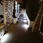 3 Bed