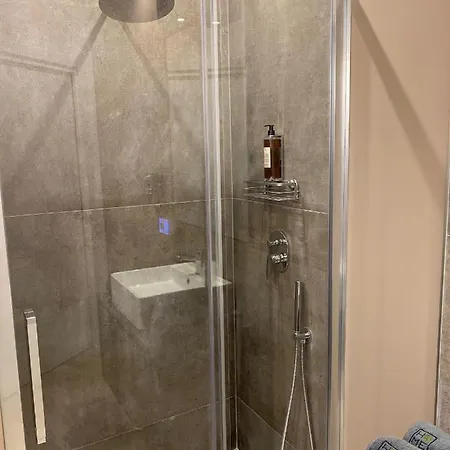 Home3 Bed Superior Apartment Bisceglie